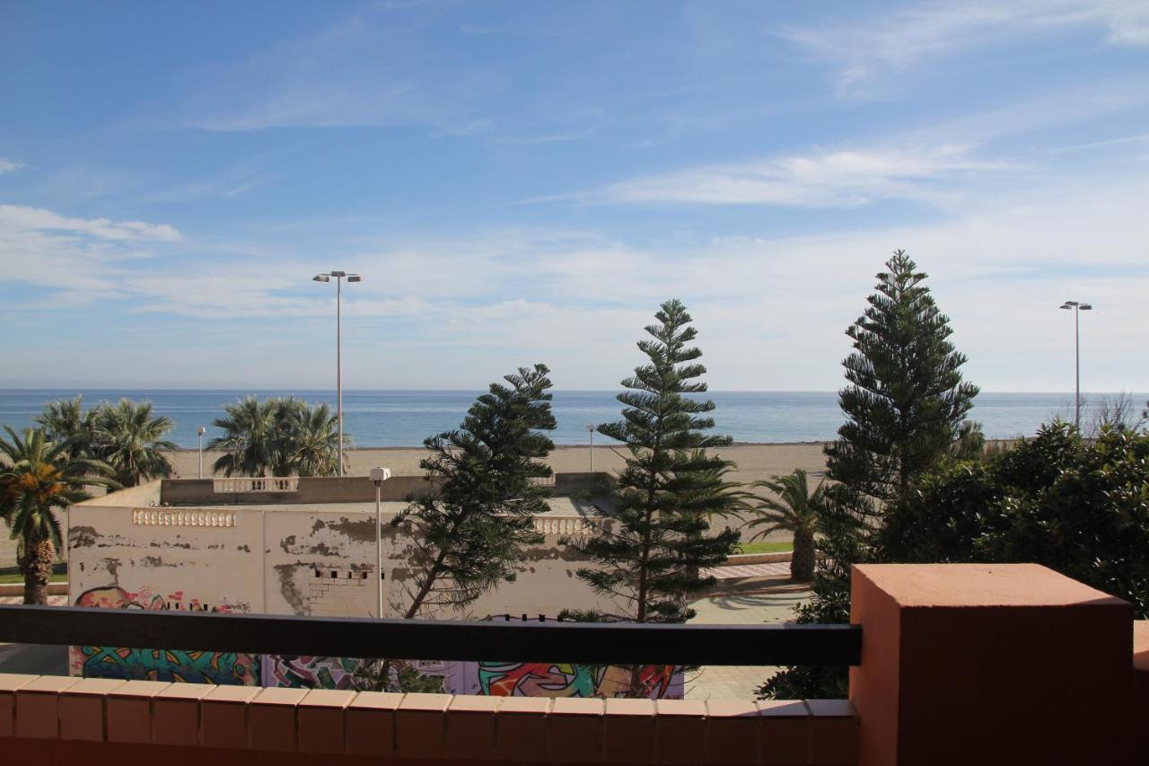 Apartamento En Primera Linea De Playa, Con Vistas A La Playa Y Con Wifi Рокетас-де-Мар Екстер'єр фото